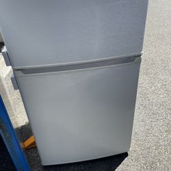 small refrigerator in very good condition
