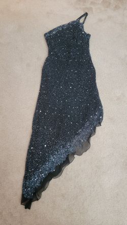 Elegant BLACK Dress Size L