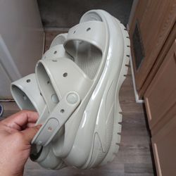 Buenos  Crocs Iconic Size M Size 8  W 10  Okey Personas Serias Okey Gracias 