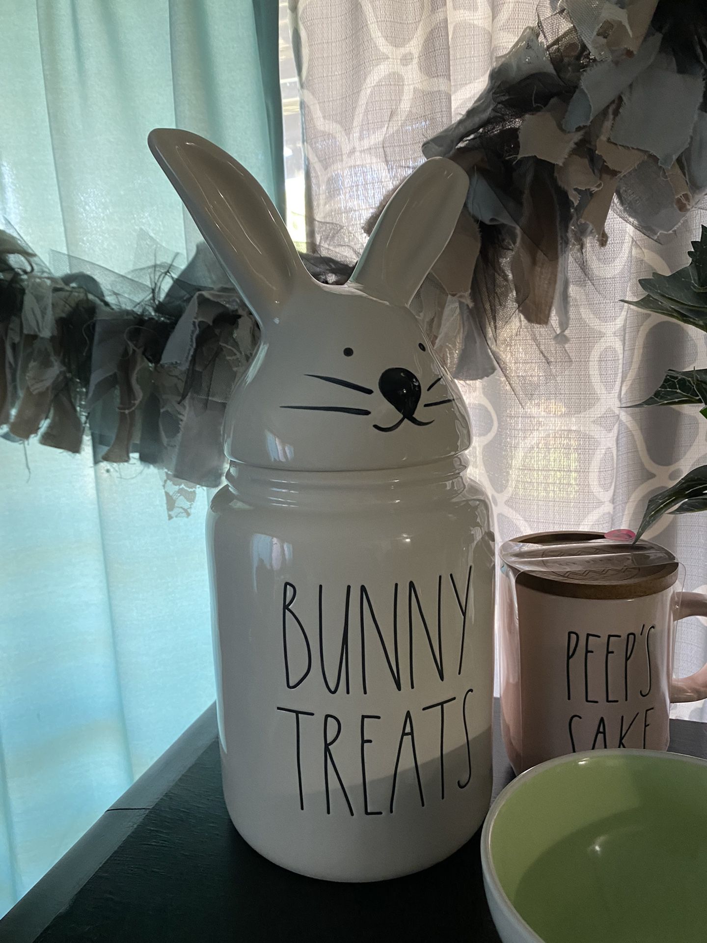 Rea Dunn Easter items