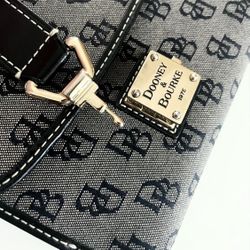 Dooney & Bourke Signature 1975 Canvas Leather Trim Wallet Black Tan Vintage Excellent Condition  Price Is FIRM 