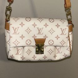 Louis Vuitton Shoulder bag  