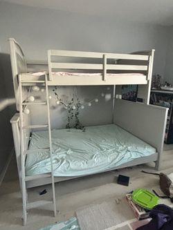 Bunk bed