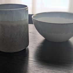Utensil Holder & Fruit Bowl Blue Ceramic
New