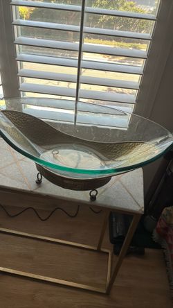Glass oval bowl