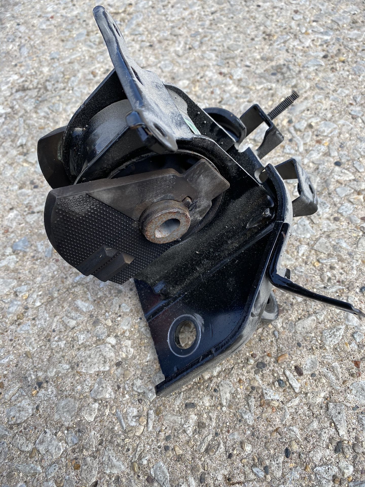 2016-2019Lexus Drive EngineSide Mount 12372-0P060