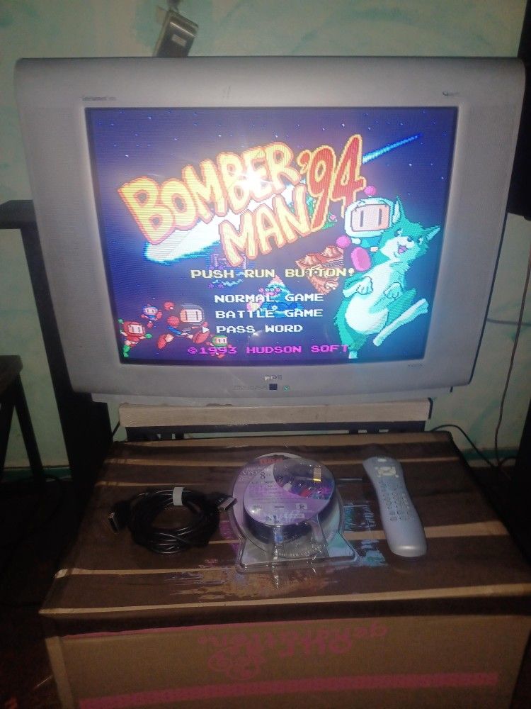 RCA CRT XBOX Ready TV F27650 27inch