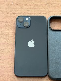 iPhone 13 128GB Midnight