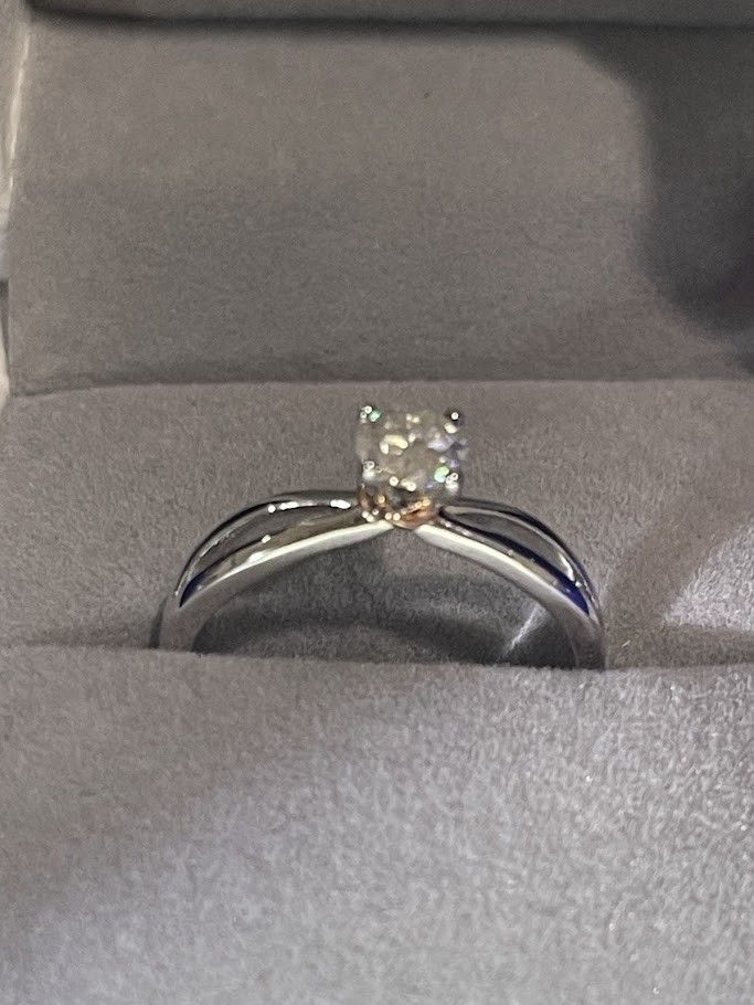 Rose Gold Moissanite Ring Size 7 (READ DESCRIPTION)
