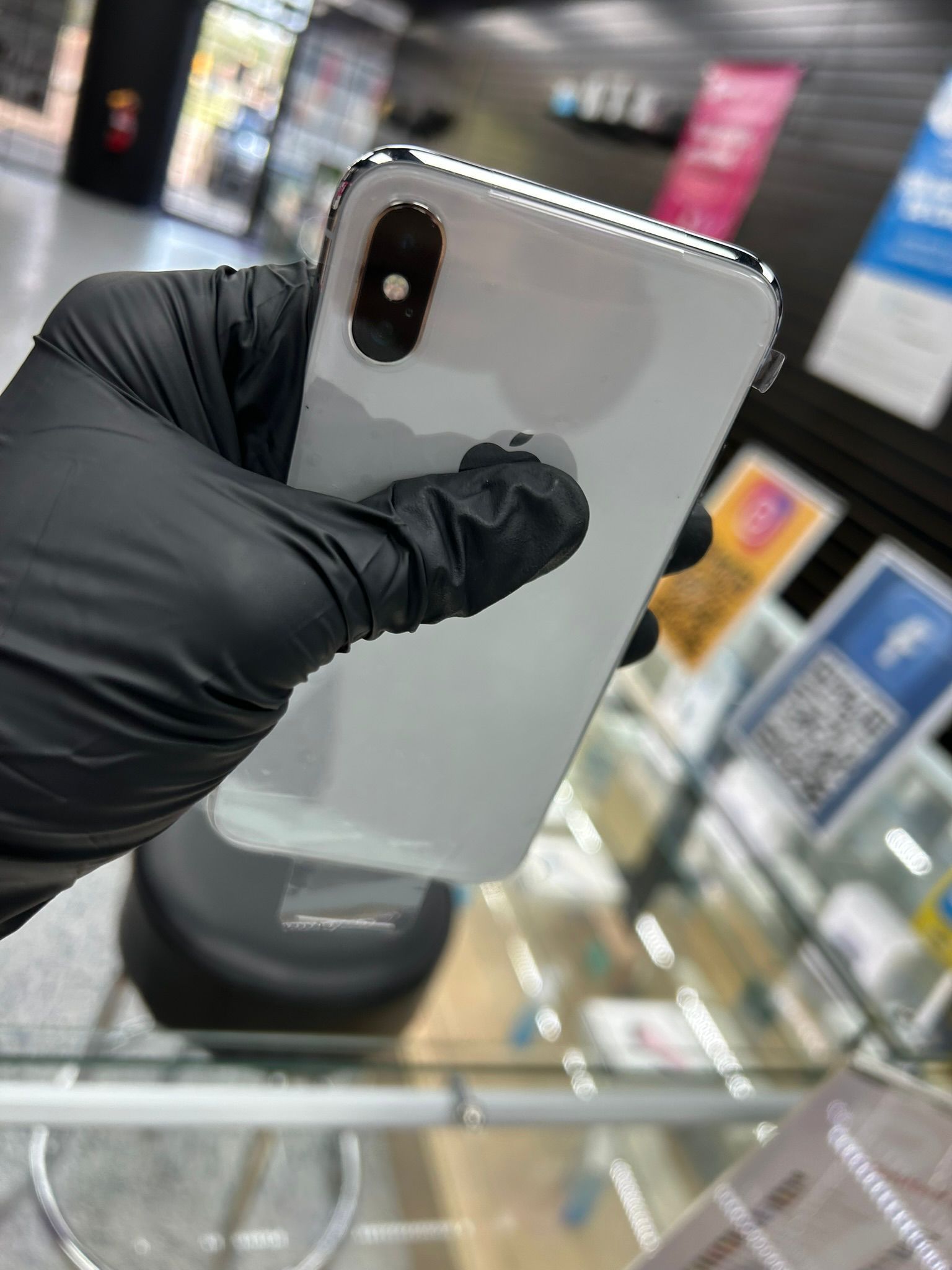 iPhone X 64GB Unlocked | Excellent Condition | Kl Wireless Clearance Sale