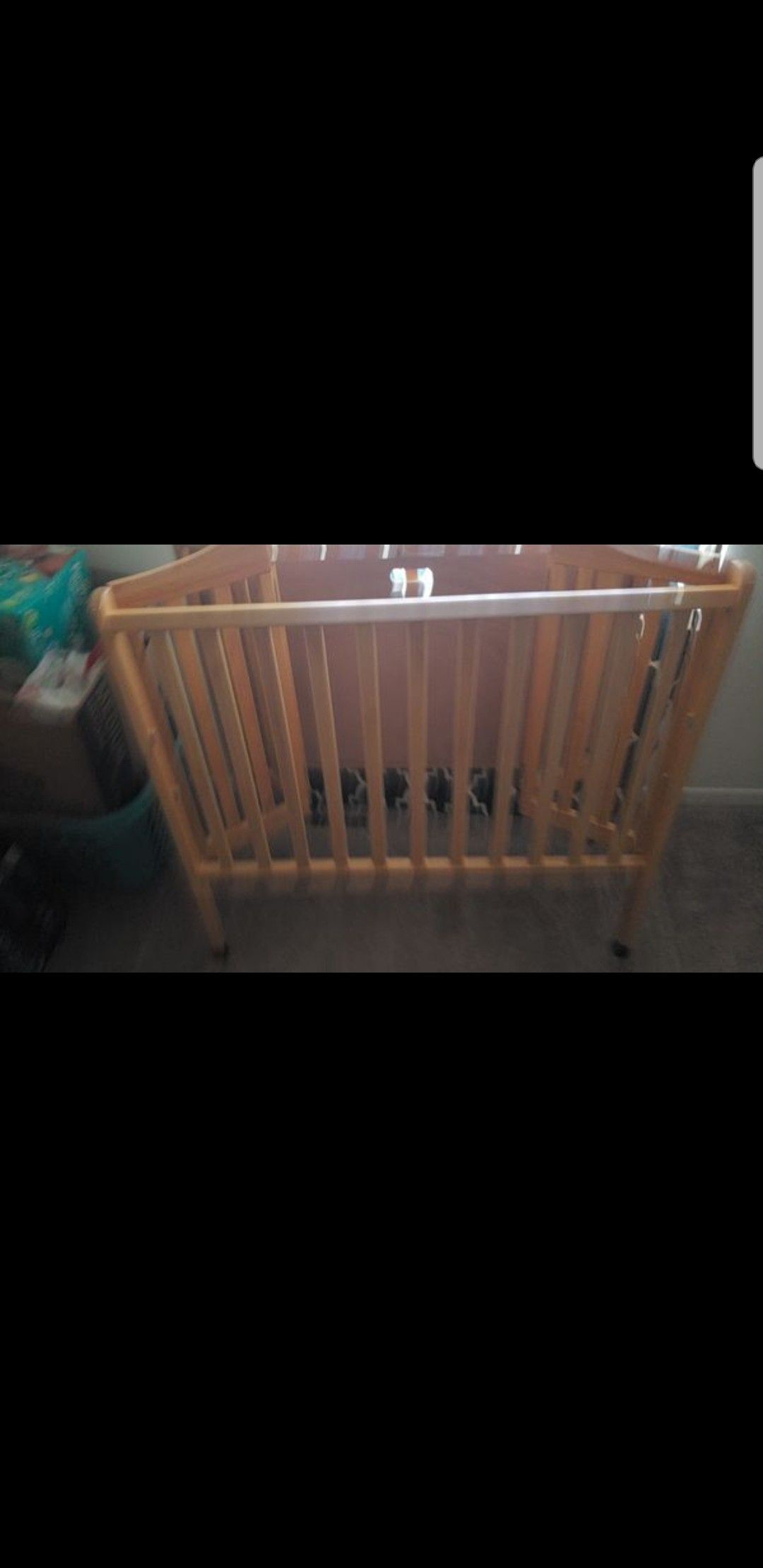 Baby or taddler Crib.