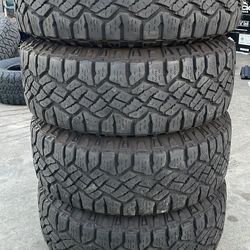 285/75r18 Goodyear tires en Excelentes condiciones de Vida las 4