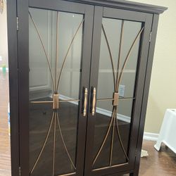 The Wall Cabinet 
