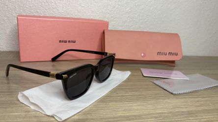 Miu Miu glasses
