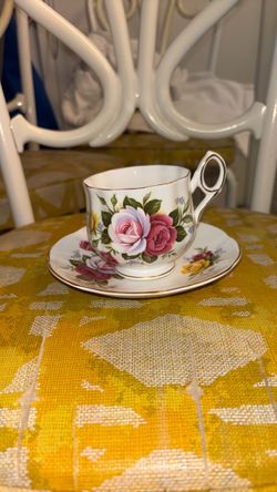 Royal crest fine bone china