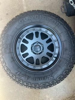 Tremor Tire Wheel Package 37x13.5x20