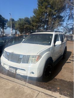 Nissan pathfinder