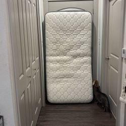 Twin Mattress 