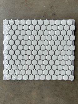 Metro Hex Matte White Porcelain Mosaic Tile – Approx. 6 1/4 Sheets
