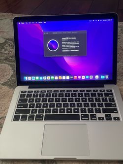 2015 MacBook Pro 13.3 inch excellent condition battery cycle count is 40 only works perfect
