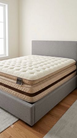 Queen size classic pillow top mattress brand new