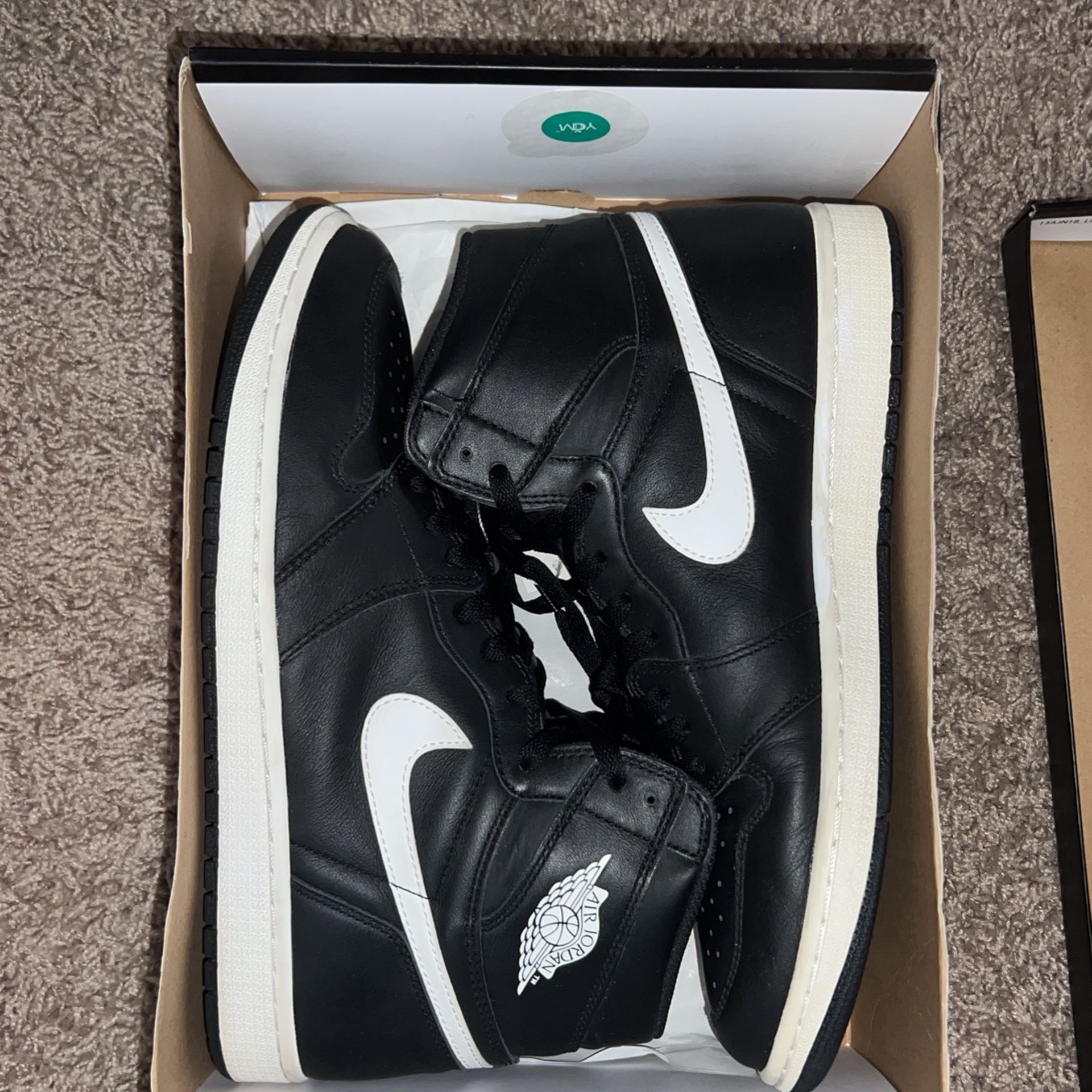 Jordan 1 Yin Yang