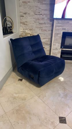 Recliner swivel chair