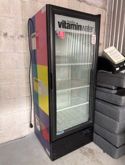 Merchandiser Refrigerator