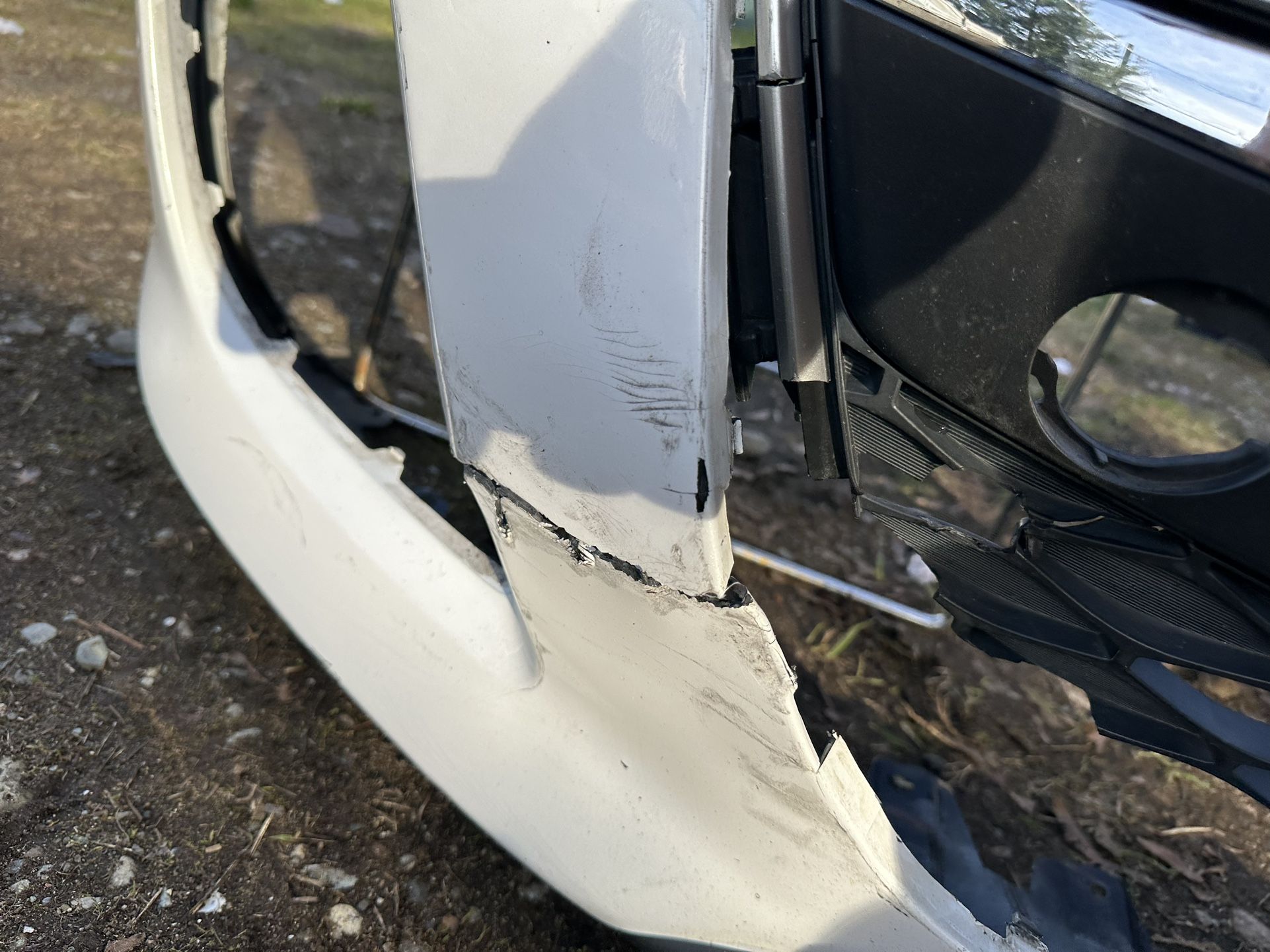 2010 2011 2012 Mazda Cx7 Bumper 