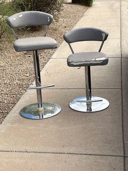Two swivel chairs $20 for both