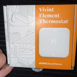 Vivint Smart Home Thermostat VS-Elem02-001