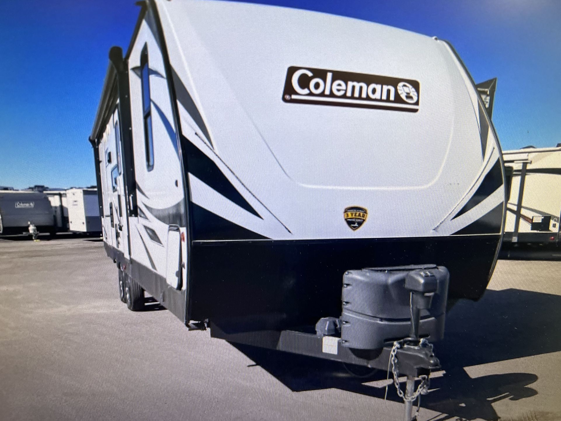2021 COLEMAN LIGHT 3055S