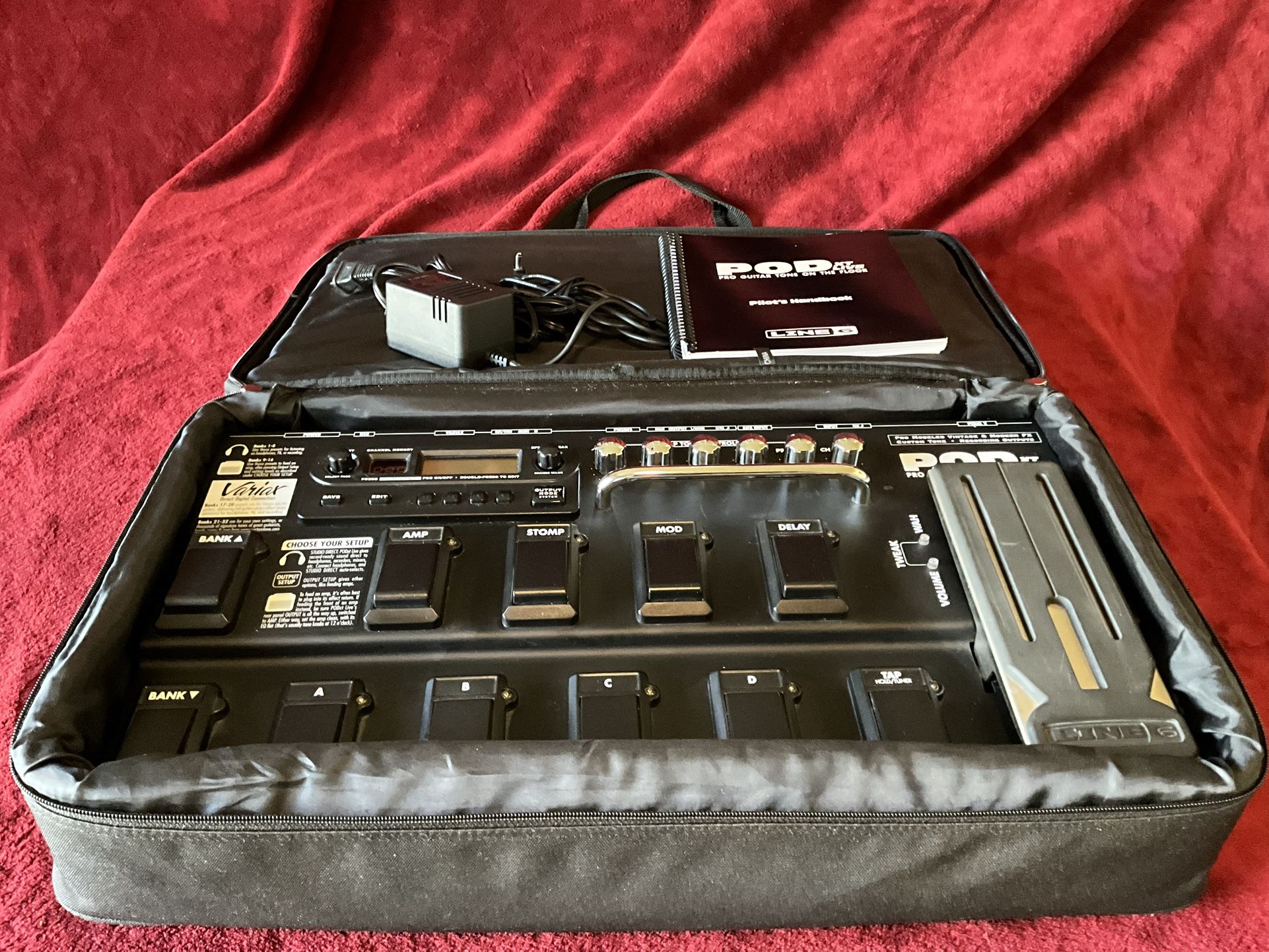 Line 6 PODxt live Multi-Effects & Amp Modeler