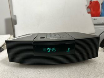BOSE WAVE AWRC-1G AM/FM RADIO/ALARM/CD PLAYER ( CD PLAYER NO WORK )