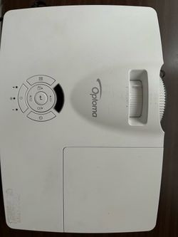 🎬✨ OPTOMA PROJECTOR – BIG SCREEN EXPERIENCE AT HOME! ✨🎬