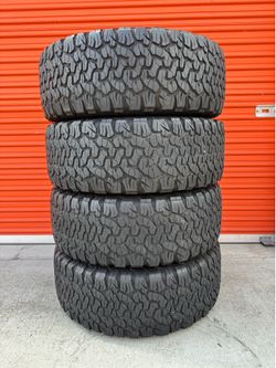 4 Used BFGoodRich 35x12.50R17LT Tires