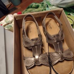 Clarks Bendable Sandals