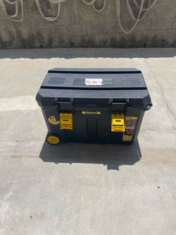 Stanley 24 Gallon Mobile Tool Chest