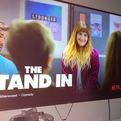 Vizio Flat Screen 65 Inch Tv And Basic Wall Mount