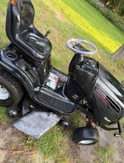 Yts4500. Runs stalls 24 hp v twin