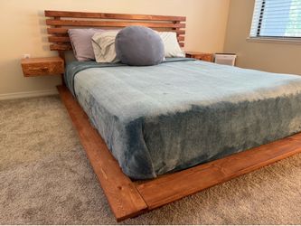 Queen Nest Bedding Sparrow Luxury Hybrid Mattress, Excellent Condition