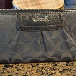 Authentic Coach Black Logo Womens' Wallet 