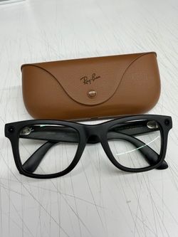 Ray-Ban Meta Smart Glasses (Wayfarer) with Transition Lenses – Excellent Condition