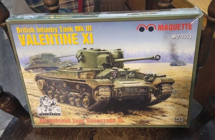 New Maquette British Infantry Tank Mk III Valentine XI Model Kit MQ-3553 1:35