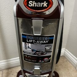 Shark Duo Vacuum Cleaner