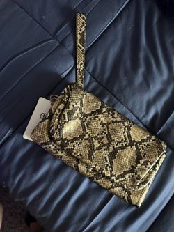100% Leather Clutch Snakeskin