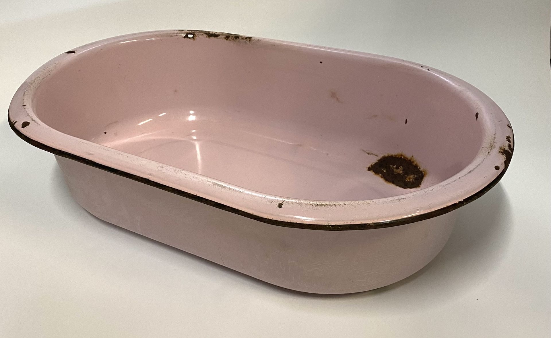 Antique Pink Enamel Wash Basin Baby Bath