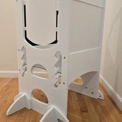 Little Partners Toddler Learning Tower 