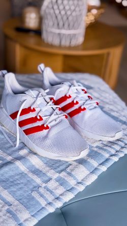 Adidas—Pre-owned and in good condition