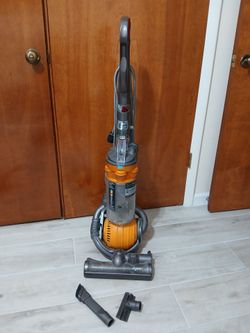 Dyson Ball Animal corded Vacuum